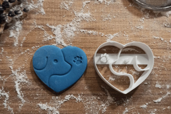 Adorable Dog Face Paw Cookie Cutter