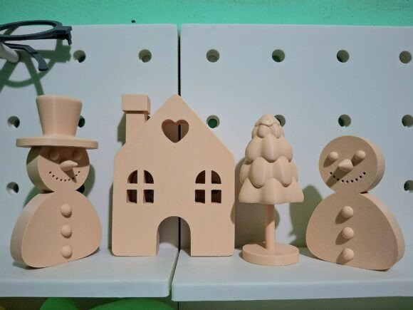 Charming 3D-Printable Christmas Decorations: Snowmen, House, and Tree