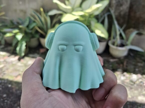 Ghost with Headphones 3D Print Model